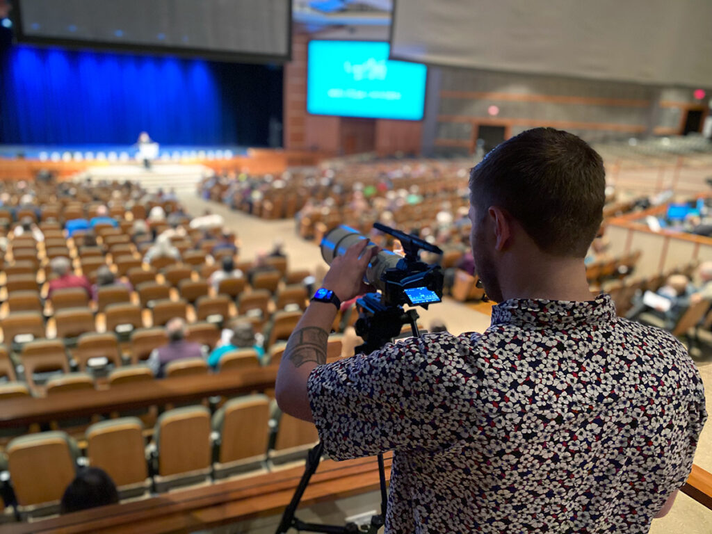 andrew filming conference bts