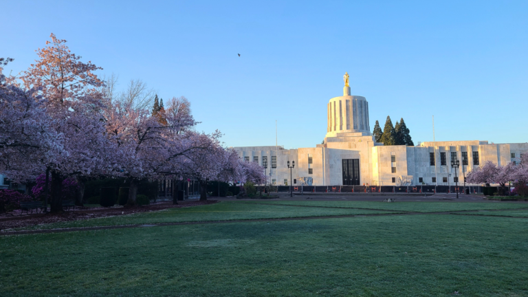 salem, oregon capitol building